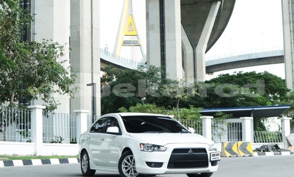 Buy Used Mitsubishi Lancer White Car in Bangkok in Bangkok