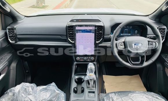 Buy Used Ford Everest White Car in Bangkok in Bangkok Buy Used Ford Everest White Car in Bangkok in Bangkok