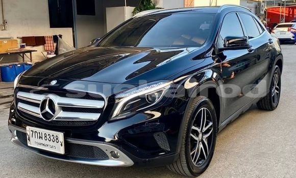 Buy Used Mercedes-Benz GLA-klasse Black Car in Bangkok in Bangkok