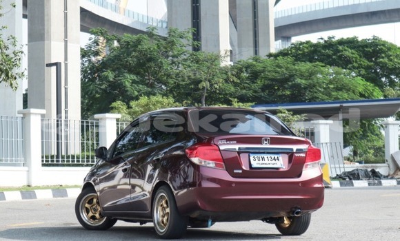 ซื้อ รถมือสอง Honda Brio สีแดง รถยนต์ ใน %{เมือง} ใน กรุงเทพมหานคร ซื้อ รถมือสอง Honda Brio สีแดง รถยนต์ ใน %{เมือง} ใน กรุงเทพมหานคร