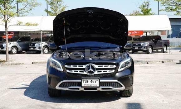 Buy Used Mercedes-Benz GLA-klasse Black Car in Bangkok in Bangkok Buy Used Mercedes-Benz GLA-klasse Black Car in Bangkok in Bangkok