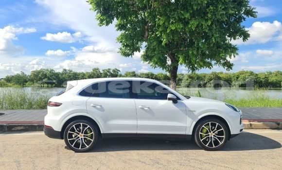 ซื้อ รถมือสอง Porsche Cayenne ขาว รถยนต์ ใน %{เมือง} ใน กรุงเทพมหานคร ซื้อ รถมือสอง Porsche Cayenne ขาว รถยนต์ ใน %{เมือง} ใน กรุงเทพมหานคร