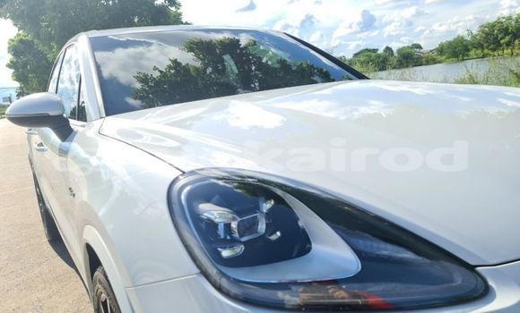 ซื้อ รถมือสอง Porsche Cayenne ขาว รถยนต์ ใน %{เมือง} ใน กรุงเทพมหานคร ซื้อ รถมือสอง Porsche Cayenne ขาว รถยนต์ ใน %{เมือง} ใน กรุงเทพมหานคร