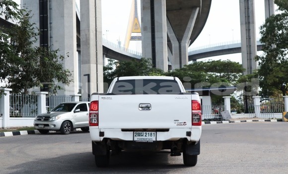 ซื้อ รถมือสอง Toyota Hiluxe VIGO เงิน รถยนต์ ใน %{เมือง} ใน กรุงเทพมหานคร ซื้อ รถมือสอง Toyota Hiluxe VIGO เงิน รถยนต์ ใน %{เมือง} ใน กรุงเทพมหานคร