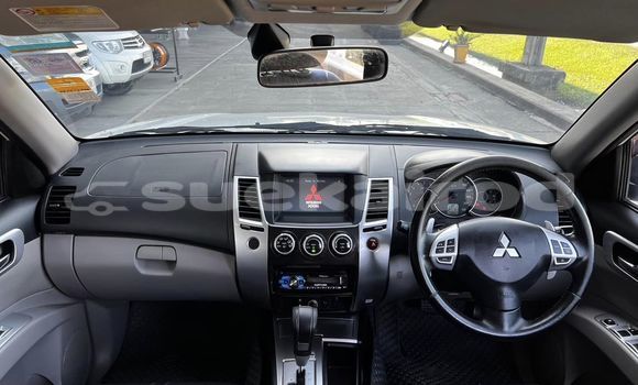 ซื้อ รถมือสอง Mitsubishi Pajero ขาว รถยนต์ ใน %{เมือง} ใน กรุงเทพมหานคร ซื้อ รถมือสอง Mitsubishi Pajero ขาว รถยนต์ ใน %{เมือง} ใน กรุงเทพมหานคร