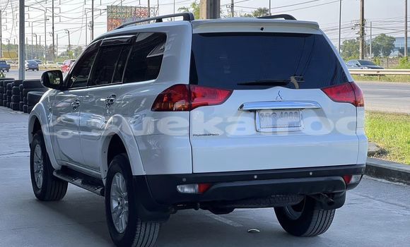 ซื้อ รถมือสอง Mitsubishi Pajero ขาว รถยนต์ ใน %{เมือง} ใน กรุงเทพมหานคร ซื้อ รถมือสอง Mitsubishi Pajero ขาว รถยนต์ ใน %{เมือง} ใน กรุงเทพมหานคร