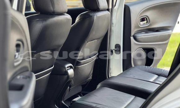 ซื้อ รถมือสอง Honda HR-V ขาว รถยนต์ ใน %{เมือง} ใน กรุงเทพมหานคร ซื้อ รถมือสอง Honda HR-V ขาว รถยนต์ ใน %{เมือง} ใน กรุงเทพมหานคร