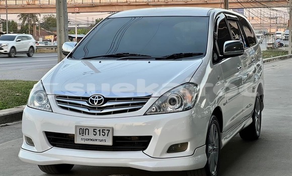 ซื้อ รถมือสอง Toyota Innova ขาว รถยนต์ ใน %{เมือง} ใน กรุงเทพมหานคร ซื้อ รถมือสอง Toyota Innova ขาว รถยนต์ ใน %{เมือง} ใน กรุงเทพมหานคร
