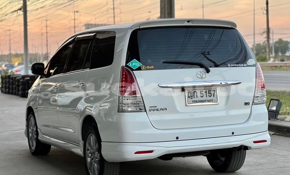 ซื้อ รถมือสอง Toyota Innova ขาว รถยนต์ ใน %{เมือง} ใน กรุงเทพมหานคร ซื้อ รถมือสอง Toyota Innova ขาว รถยนต์ ใน %{เมือง} ใน กรุงเทพมหานคร