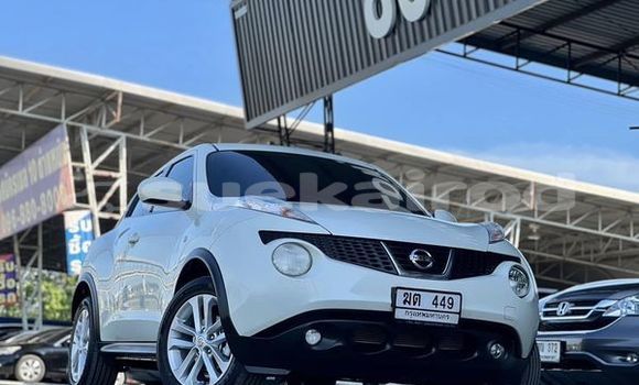 Buy Used Nissan Juke White Car in Bangkok in Bangkok