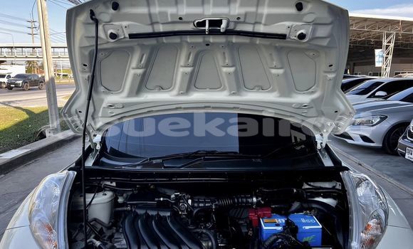 Buy Used Nissan Juke White Car in Bangkok in Bangkok Buy Used Nissan Juke White Car in Bangkok in Bangkok