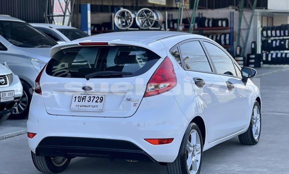 Buy Used Ford Fiesta White Car in Bangkok in Bangkok Buy Used Ford Fiesta White Car in Bangkok in Bangkok