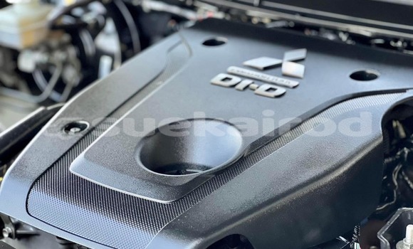 Buy Used Mitsubishi Pajero White Car in Bangkok in Bangkok Buy Used Mitsubishi Pajero White Car in Bangkok in Bangkok