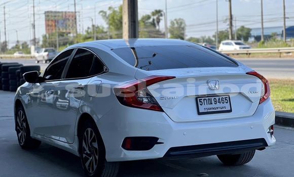 ซื้อ รถมือสอง Honda Civic ขาว รถยนต์ ใน %{เมือง} ใน กรุงเทพมหานคร ซื้อ รถมือสอง Honda Civic ขาว รถยนต์ ใน %{เมือง} ใน กรุงเทพมหานคร