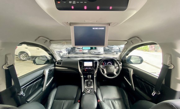 ซื้อ รถมือสอง Mitsubishi Pajero Sport อื่น ๆ รถยนต์ ใน %{เมือง} ใน กรุงเทพมหานคร ซื้อ รถมือสอง Mitsubishi Pajero Sport อื่น ๆ รถยนต์ ใน %{เมือง} ใน กรุงเทพมหานคร