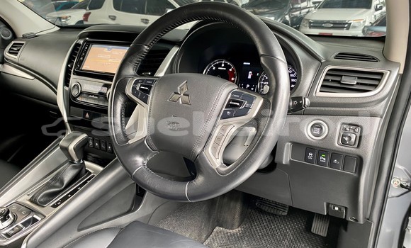 ซื้อ รถมือสอง Mitsubishi Pajero Sport อื่น ๆ รถยนต์ ใน %{เมือง} ใน กรุงเทพมหานคร ซื้อ รถมือสอง Mitsubishi Pajero Sport อื่น ๆ รถยนต์ ใน %{เมือง} ใน กรุงเทพมหานคร