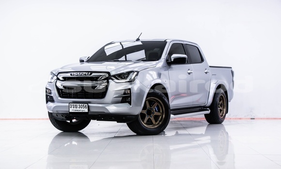 Buy Used Isuzu D–MAX Silver Car in Bangkok in Bangkok Buy Used Isuzu D–MAX Silver Car in Bangkok in Bangkok