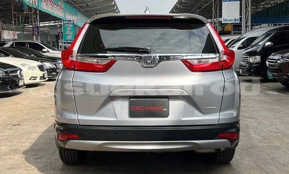 ซื้อ รถมือสอง Honda CR-V เงิน รถยนต์ ใน %{เมือง} ใน กรุงเทพมหานคร ซื้อ รถมือสอง Honda CR-V เงิน รถยนต์ ใน %{เมือง} ใน กรุงเทพมหานคร