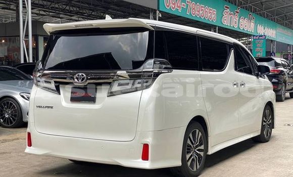 ซื้อ รถมือสอง Toyota Vellfire ขาว รถยนต์ ใน %{เมือง} ใน กรุงเทพมหานคร ซื้อ รถมือสอง Toyota Vellfire ขาว รถยนต์ ใน %{เมือง} ใน กรุงเทพมหานคร