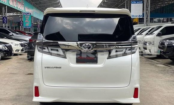 ซื้อ รถมือสอง Toyota Vellfire ขาว รถยนต์ ใน %{เมือง} ใน กรุงเทพมหานคร ซื้อ รถมือสอง Toyota Vellfire ขาว รถยนต์ ใน %{เมือง} ใน กรุงเทพมหานคร