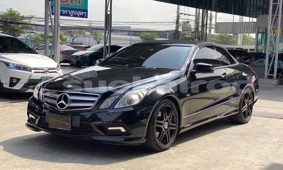 ซื้อ รถมือสอง Mercedes-Benz E200 สีดำ รถยนต์ ใน %{เมือง} ใน กรุงเทพมหานคร ซื้อ รถมือสอง Mercedes-Benz E200 สีดำ รถยนต์ ใน %{เมือง} ใน กรุงเทพมหานคร