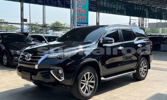 ซื้อ รถมือสอง Toyota Fortuner สีดำ รถยนต์ ใน %{เมือง} ใน กรุงเทพมหานคร ซื้อ รถมือสอง Toyota Fortuner สีดำ รถยนต์ ใน %{เมือง} ใน กรุงเทพมหานคร