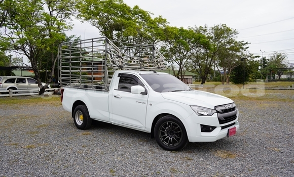 ซื้อ รถมือสอง Isuzu D-Max ขาว รถยนต์ ใน %{เมือง} ใน กรุงเทพมหานคร