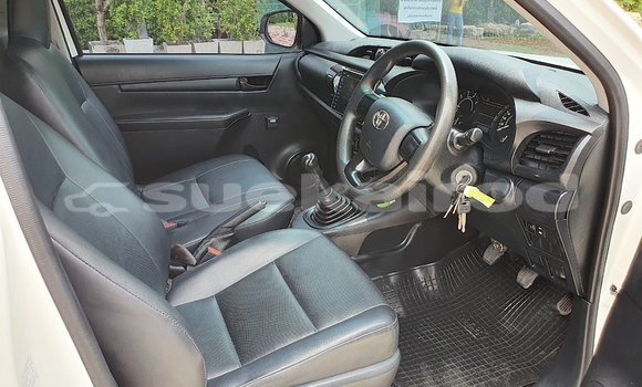 ซื้อ รถมือสอง Toyota Hiluxe Revo ขาว รถยนต์ ใน %{เมือง} ใน กรุงเทพมหานคร ซื้อ รถมือสอง Toyota Hiluxe Revo ขาว รถยนต์ ใน %{เมือง} ใน กรุงเทพมหานคร