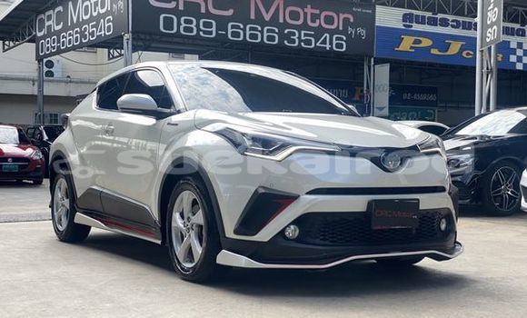 ซื้อ รถมือสอง Toyota C-HR ขาว รถยนต์ ใน %{เมือง} ใน กรุงเทพมหานคร ซื้อ รถมือสอง Toyota C-HR ขาว รถยนต์ ใน %{เมือง} ใน กรุงเทพมหานคร