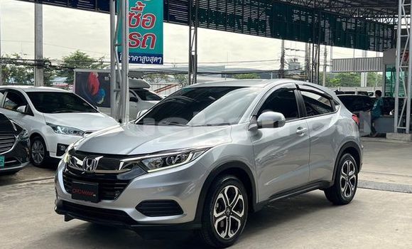 ซื้อ รถมือสอง Honda HR-V เงิน รถยนต์ ใน %{เมือง} ใน กรุงเทพมหานคร ซื้อ รถมือสอง Honda HR-V เงิน รถยนต์ ใน %{เมือง} ใน กรุงเทพมหานคร