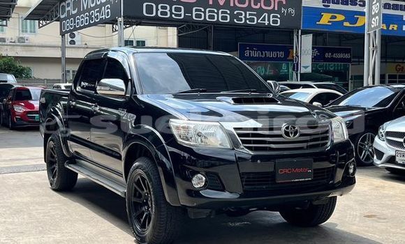 Buy Used Toyota Hiluxe VIGO Black Car in Bangkok in Bangkok