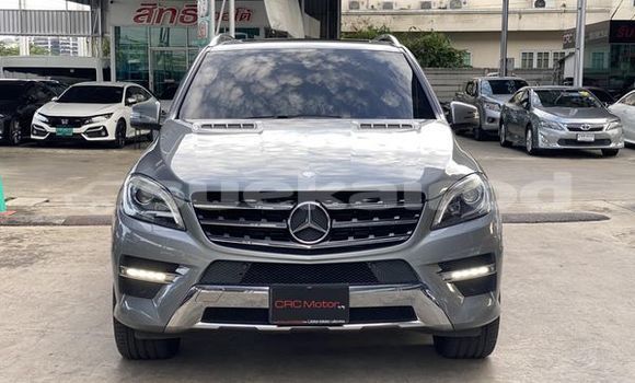 ซื้อ รถมือสอง Mercedes‒Benz ML–Class เงิน รถยนต์ ใน %{เมือง} ใน กรุงเทพมหานคร ซื้อ รถมือสอง Mercedes‒Benz ML–Class เงิน รถยนต์ ใน %{เมือง} ใน กรุงเทพมหานคร