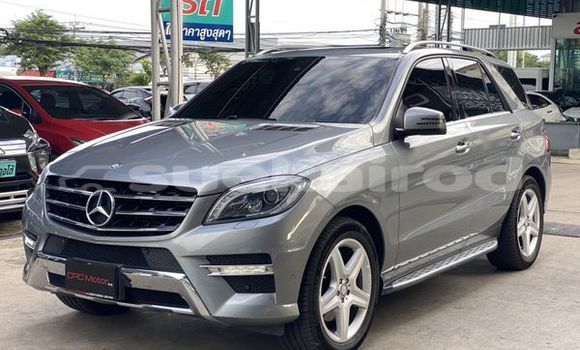 ซื้อ รถมือสอง Mercedes‒Benz ML–Class เงิน รถยนต์ ใน %{เมือง} ใน กรุงเทพมหานคร ซื้อ รถมือสอง Mercedes‒Benz ML–Class เงิน รถยนต์ ใน %{เมือง} ใน กรุงเทพมหานคร