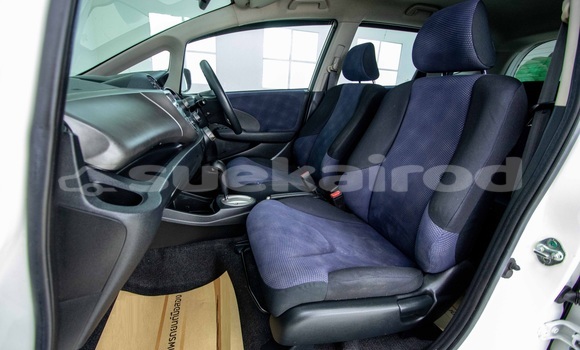 Buy Used Honda Jazz White Car in Bangkok in Bangkok Buy Used Honda Jazz White Car in Bangkok in Bangkok