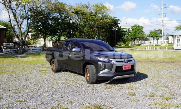 ซื้อ รถมือสอง Mitsubishi Triton สีดำ รถยนต์ ใน %{เมือง} ใน กรุงเทพมหานคร ซื้อ รถมือสอง Mitsubishi Triton สีดำ รถยนต์ ใน %{เมือง} ใน กรุงเทพมหานคร