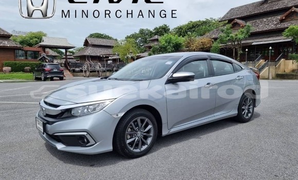ซื้อ รถมือสอง Honda Civic อื่น ๆ รถยนต์ ใน %{เมือง} ใน กรุงเทพมหานคร