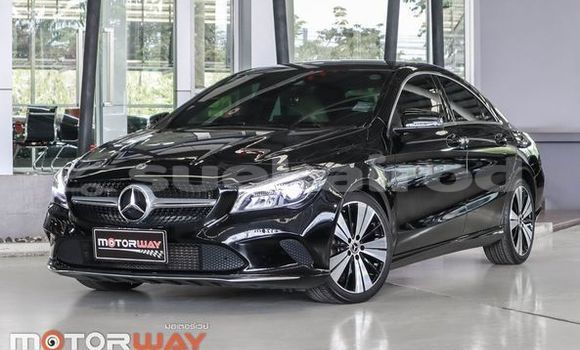 ซื้อ รถมือสอง Mercedes-Benz CLA-klasse สีดำ รถยนต์ ใน %{เมือง} ใน กรุงเทพมหานคร