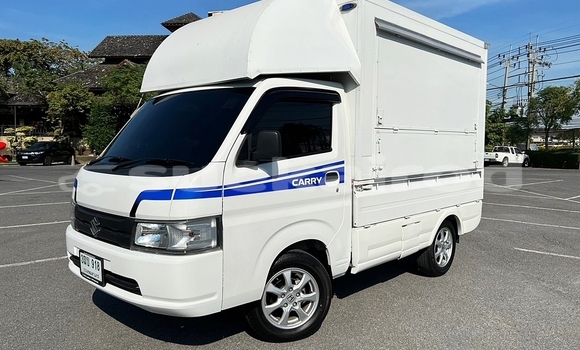 Buy Used Suzuki Carry White Car in Bangkok in Bangkok
