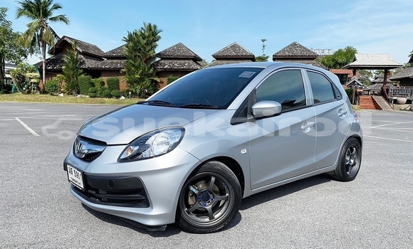 ซื้อ รถมือสอง Honda Brio อื่น ๆ รถยนต์ ใน %{เมือง} ใน กรุงเทพมหานคร