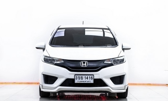 Buy Used Honda Jazz White Car in Bangkok in Bangkok Buy Used Honda Jazz White Car in Bangkok in Bangkok