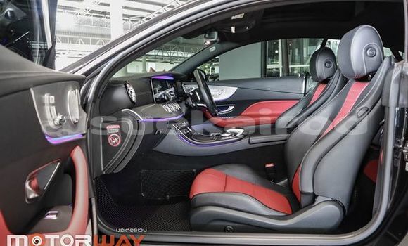Buy Used Mercedes-Benz E-Classe Black Car in Bangkok in Bangkok Buy Used Mercedes-Benz E-Classe Black Car in Bangkok in Bangkok