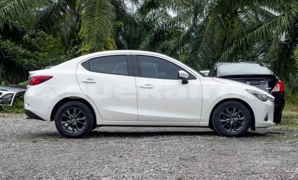 ซื้อ รถมือสอง Mazda 2 ขาว รถยนต์ ใน %{เมือง} ใน กรุงเทพมหานคร ซื้อ รถมือสอง Mazda 2 ขาว รถยนต์ ใน %{เมือง} ใน กรุงเทพมหานคร