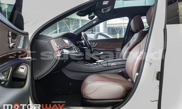 ซื้อ รถมือสอง Mercedes-Benz S-klasse ขาว รถยนต์ ใน %{เมือง} ใน กรุงเทพมหานคร ซื้อ รถมือสอง Mercedes-Benz S-klasse ขาว รถยนต์ ใน %{เมือง} ใน กรุงเทพมหานคร