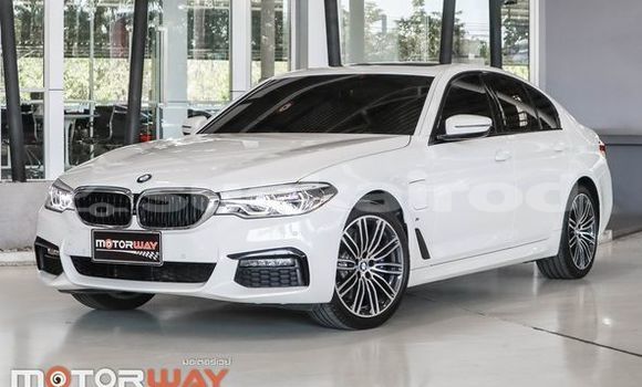 ซื้อ รถมือสอง BMW 5–Series ขาว รถยนต์ ใน %{เมือง} ใน กรุงเทพมหานคร