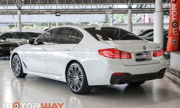 Buy Used BMW 5–Series White Car in Bangkok in Bangkok Buy Used BMW 5–Series White Car in Bangkok in Bangkok