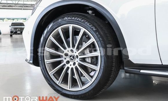 ซื้อ รถมือสอง Mercedes-Benz GLC ขาว รถยนต์ ใน %{เมือง} ใน กรุงเทพมหานคร ซื้อ รถมือสอง Mercedes-Benz GLC ขาว รถยนต์ ใน %{เมือง} ใน กรุงเทพมหานคร