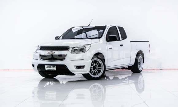 Buy Used Chevrolet Corolado White Car in Bangkok in Bangkok