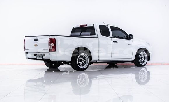 ซื้อ รถมือสอง Chevrolet Corolado ขาว รถยนต์ ใน %{เมือง} ใน กรุงเทพมหานคร ซื้อ รถมือสอง Chevrolet Corolado ขาว รถยนต์ ใน %{เมือง} ใน กรุงเทพมหานคร