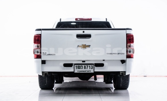 ซื้อ รถมือสอง Chevrolet Corolado ขาว รถยนต์ ใน %{เมือง} ใน กรุงเทพมหานคร ซื้อ รถมือสอง Chevrolet Corolado ขาว รถยนต์ ใน %{เมือง} ใน กรุงเทพมหานคร