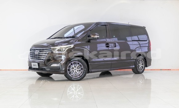 Buy Used Hyundai H1 Black Car in Bangkok in Bangkok Buy Used Hyundai H1 Black Car in Bangkok in Bangkok